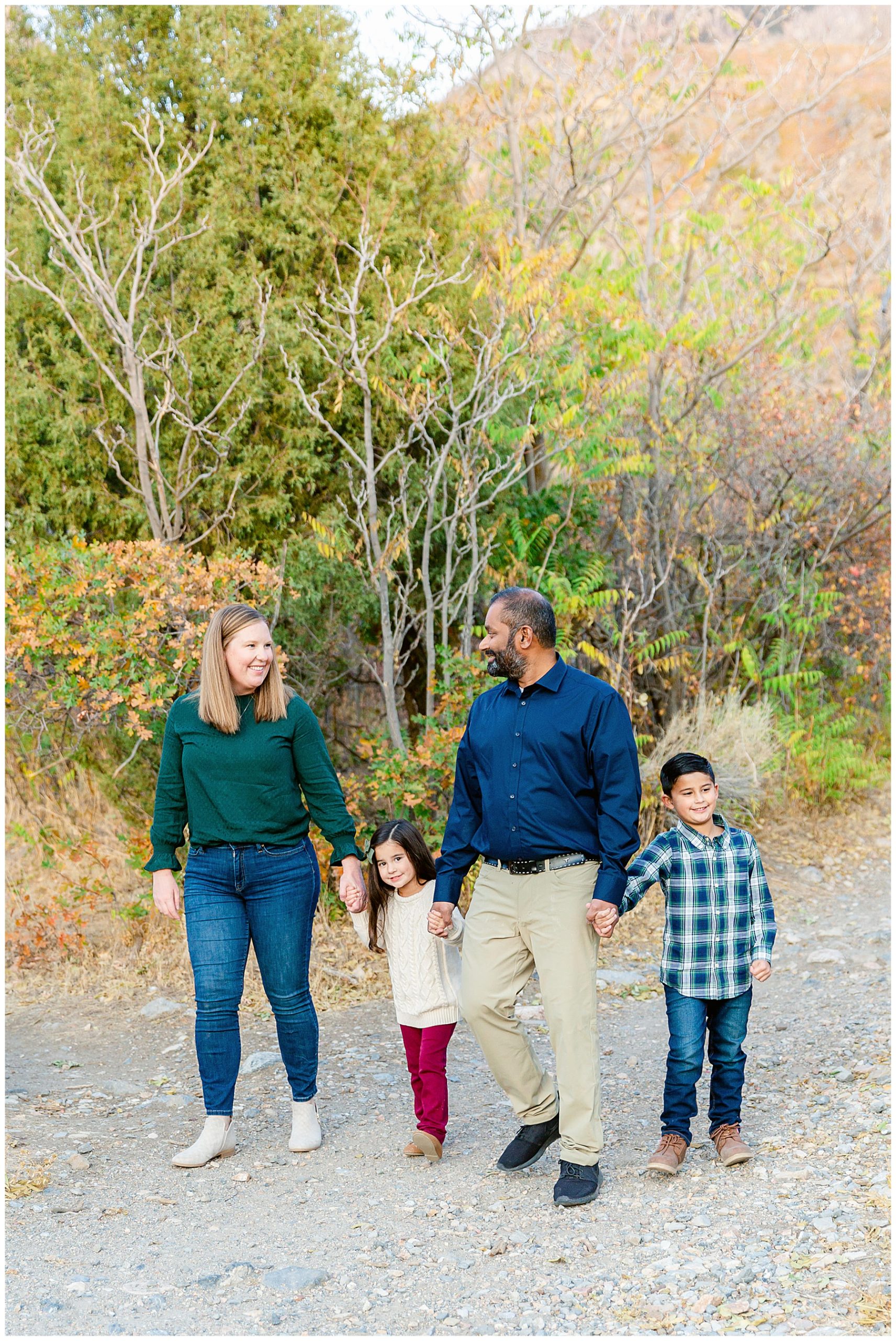 Utah Family Photographer, Utah Family Portraits, Utah Valley Family Photographer